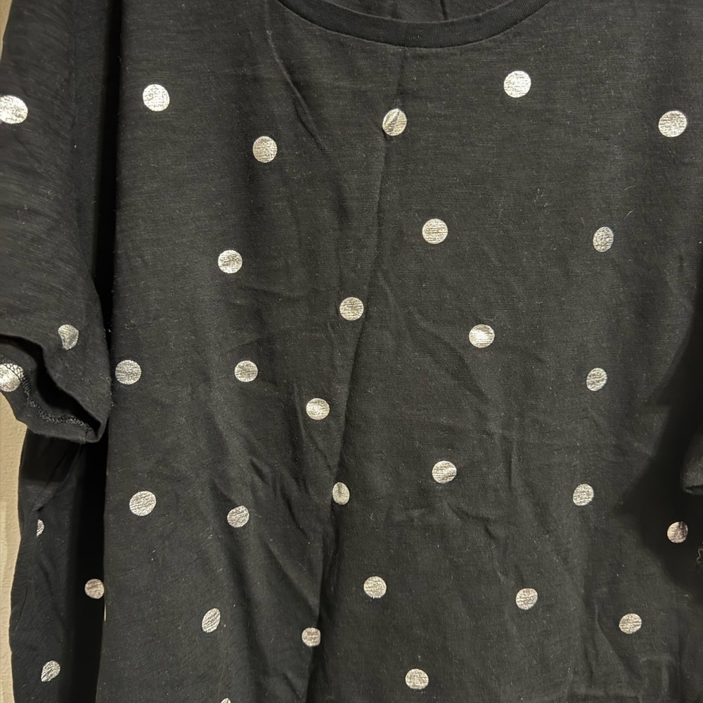 Old Navy Black and Silver Polka Dot Short Sleeve Tee